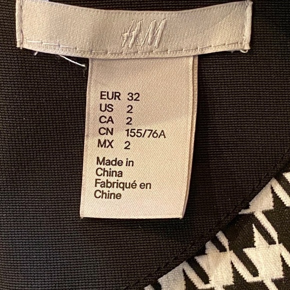 H & M 🔥SALE🔥 Houndstooth Dress Zipper Pockets - Picture 4 of 6